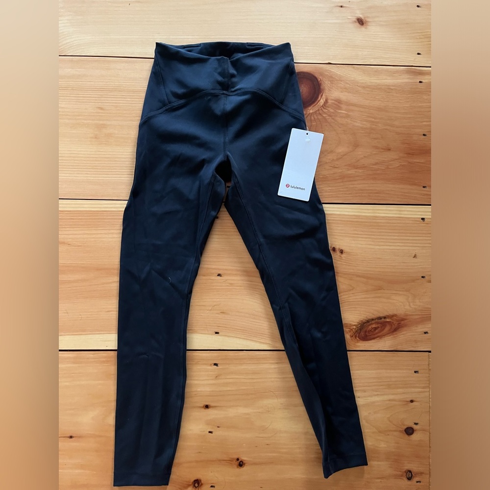 Lululemon Instill HR tight - 25” NWT